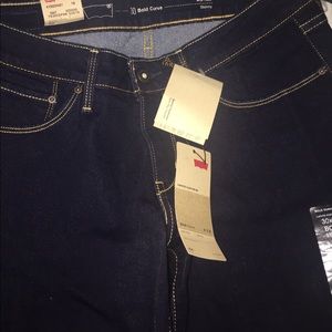 Levi's Bold Curve ID