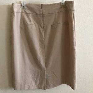 Khaki skirt size Large