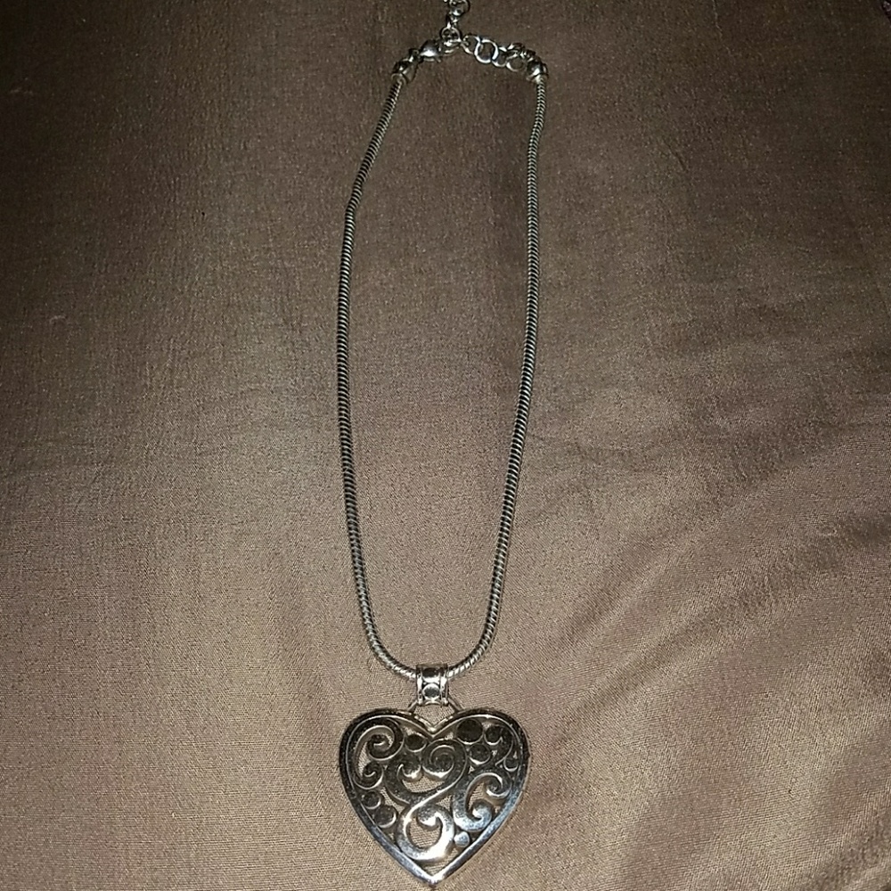 Brighton Necklace!! Great condition!!