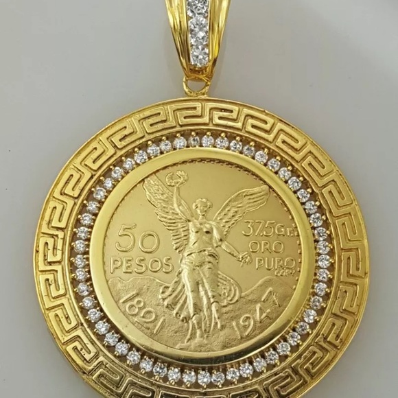 Swag For The Low Other - Versace Peso Pendant