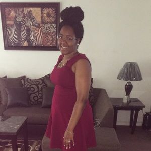 Meet your Posher, Aurelia