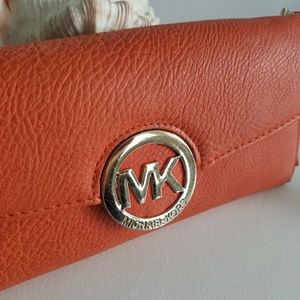 Michael Kors Wristlet