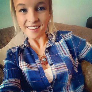 Meet your Posher, Nikki