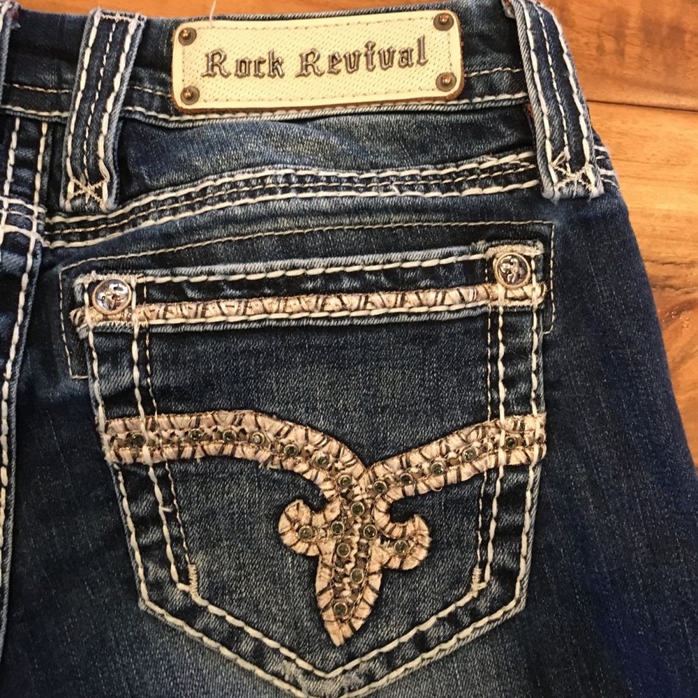 Rock revival easy Bermuda shorts