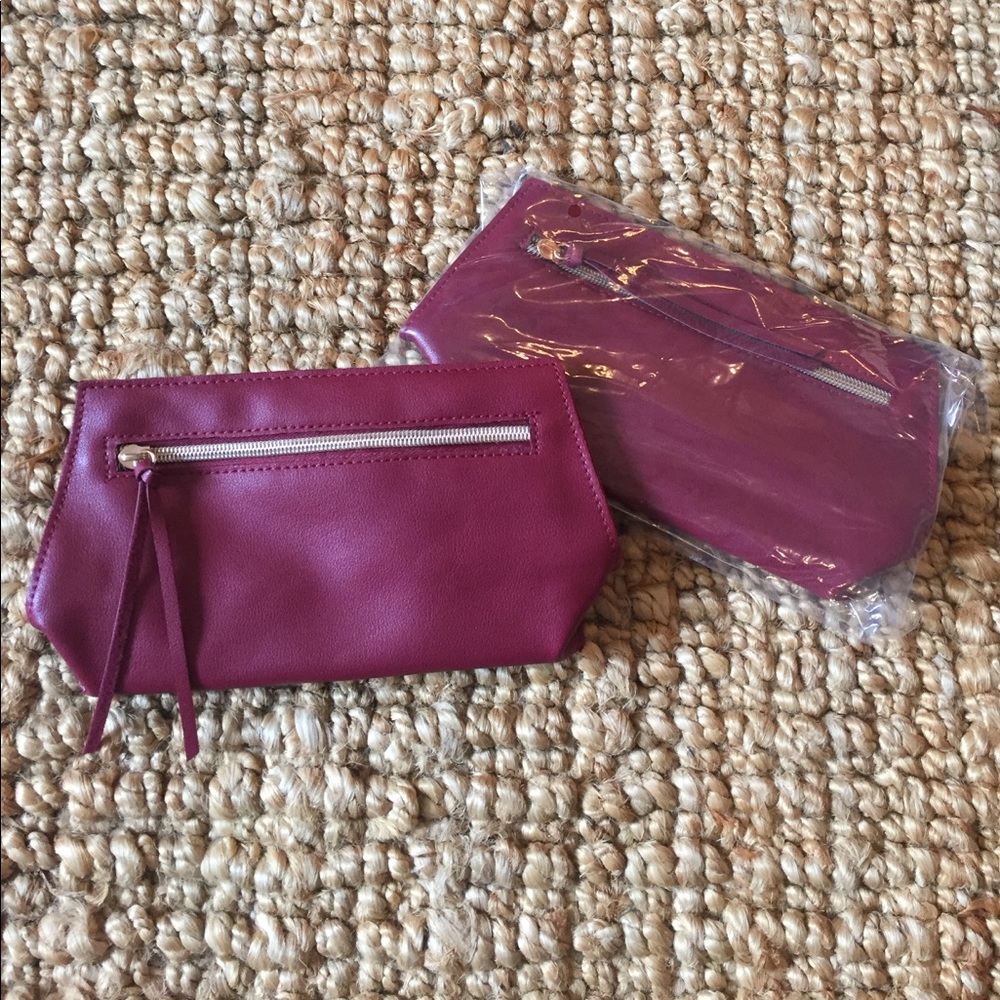 Saks Fifth Avenue makeup bag. Brand new in bag!