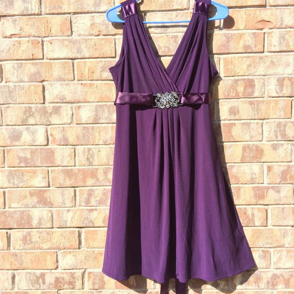 Scarlett Nite 14p deep dark purple v-neck dress