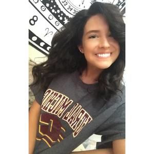 Meet your Posher, Quinn