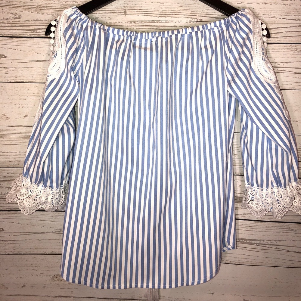 Off the Shoulder Cutout Lace Striped Blouse - Picture 6 of 6