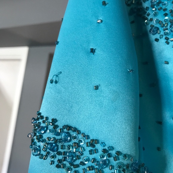 Blue formal gown size 3/4 - Picture 8 of 8
