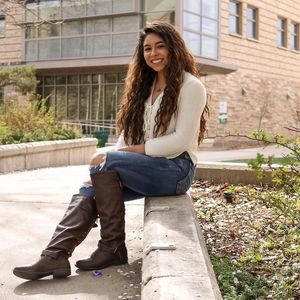 Meet your Posher, Marissa