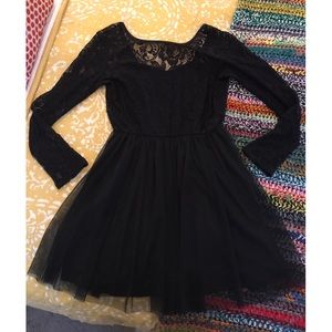 Long sleeve lace A-line mini dress