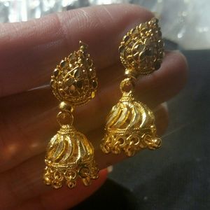 $9 dome dangles from India