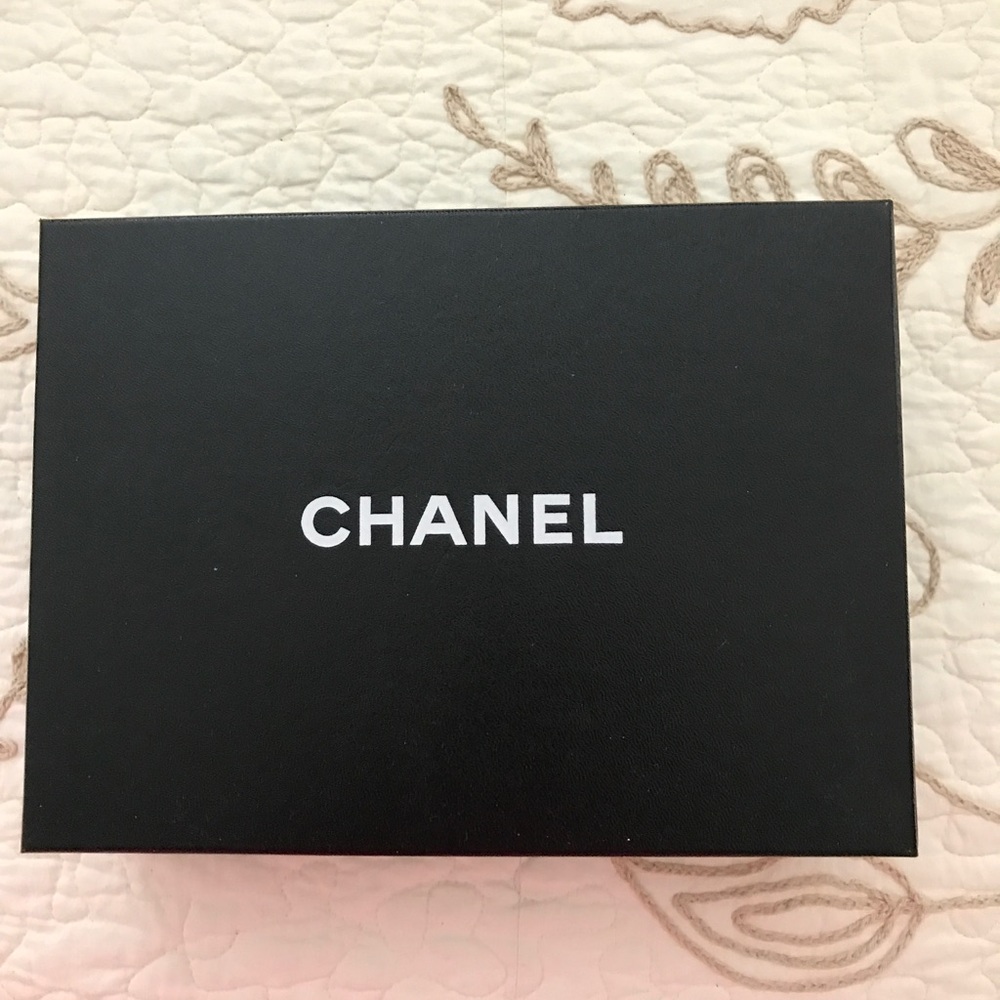 Chanel Box 9X6 1/2x2 1/2