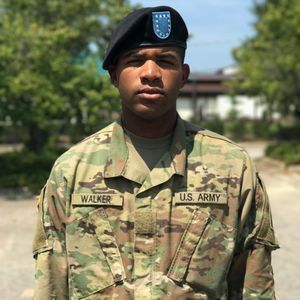 Meet your Posher, Jovan