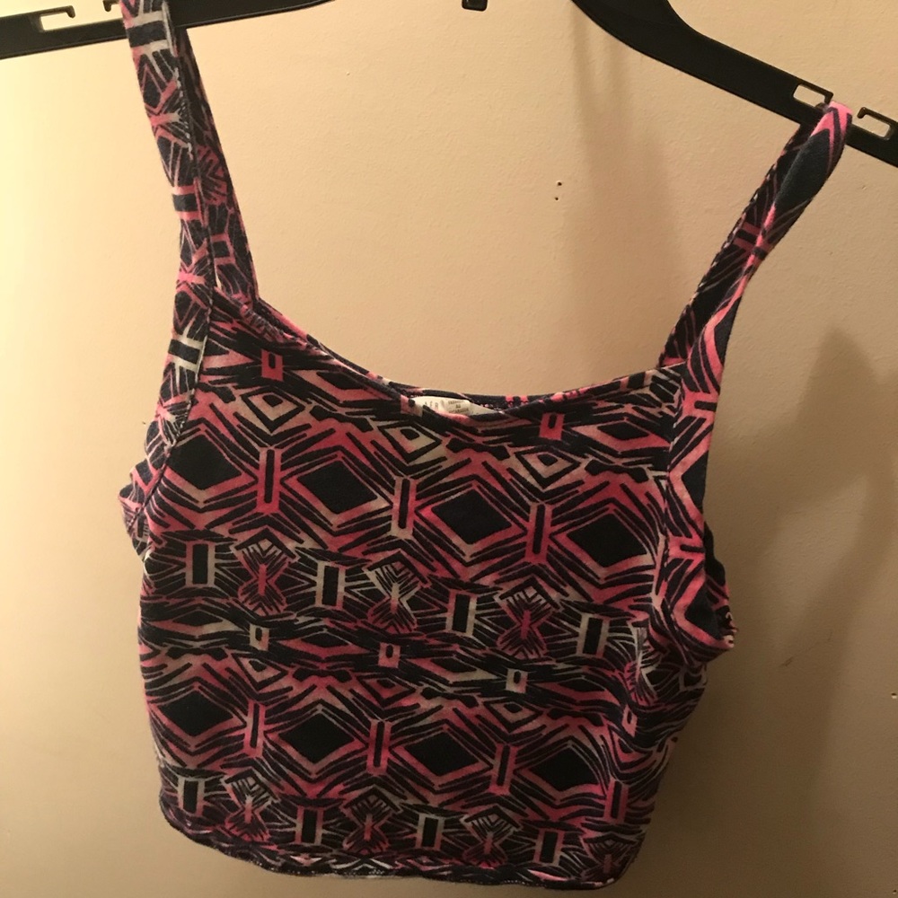 Crop top