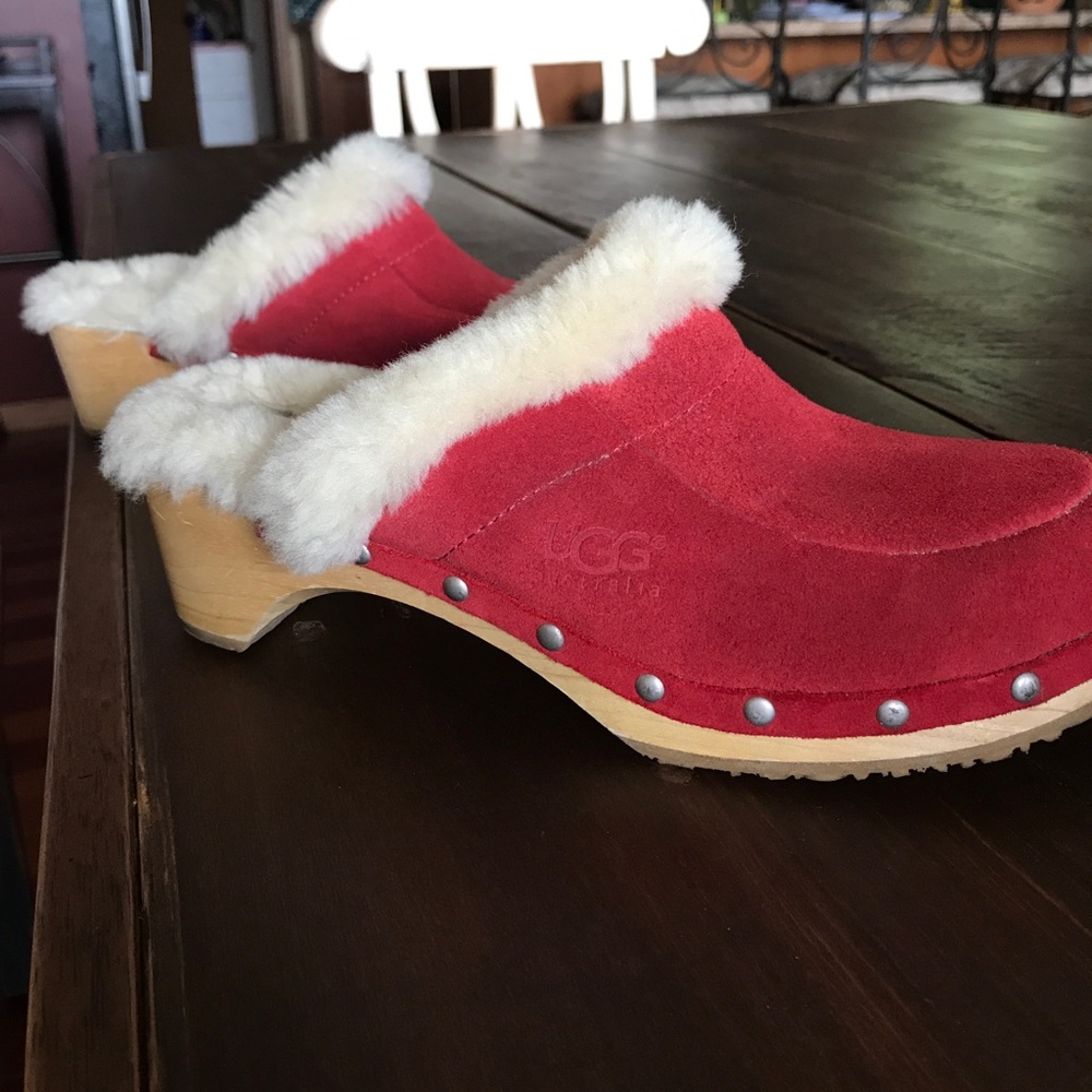 Ugg  Australia clogs size 8