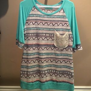 Super cute 3/4 Sleeve with crochet pocket