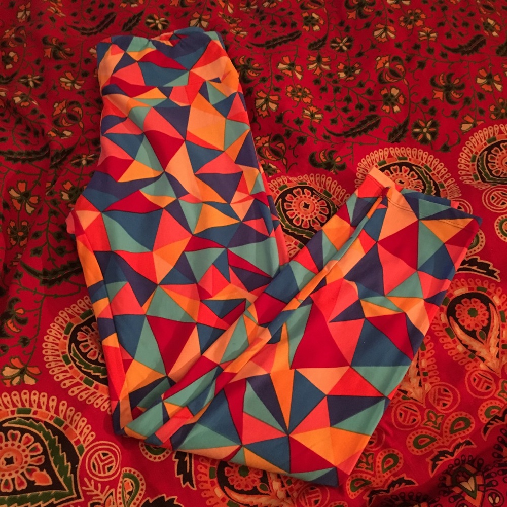 • LuLaRoe Leggings •