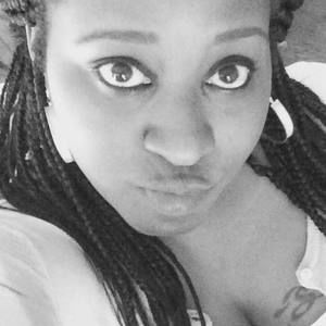 Meet your Posher, Nakeya