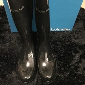 Brand New! Columbia rain boots