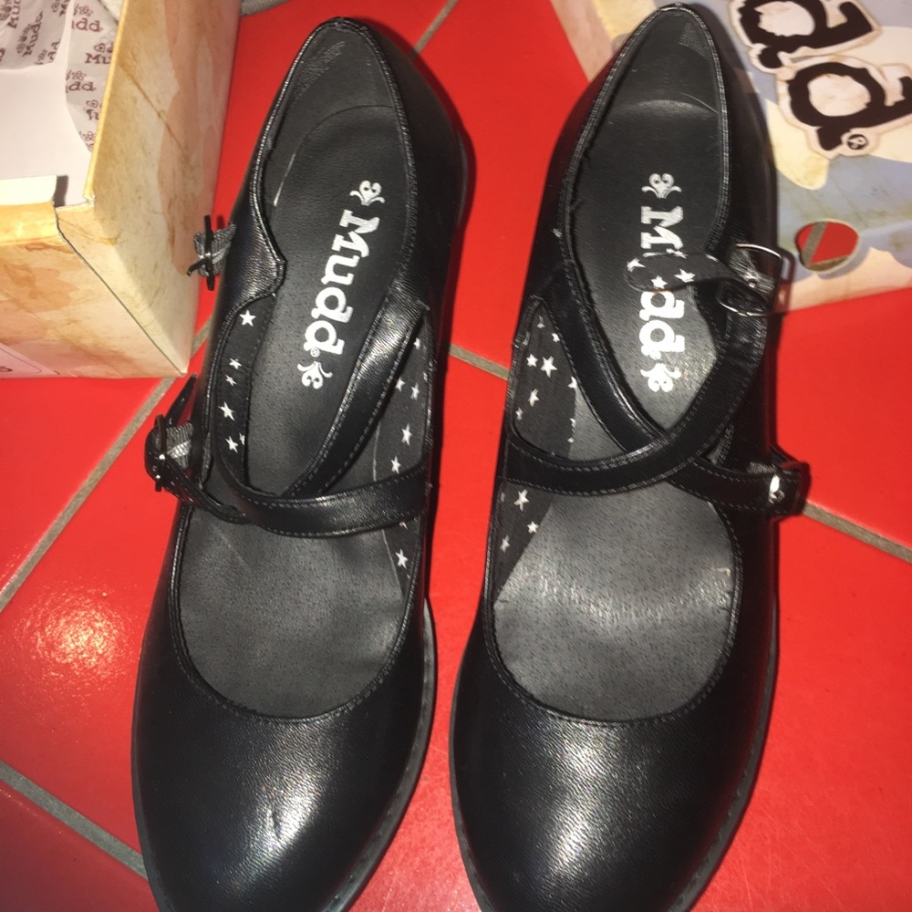 Platform shoes