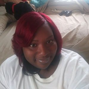 Meet your Posher, Latoya