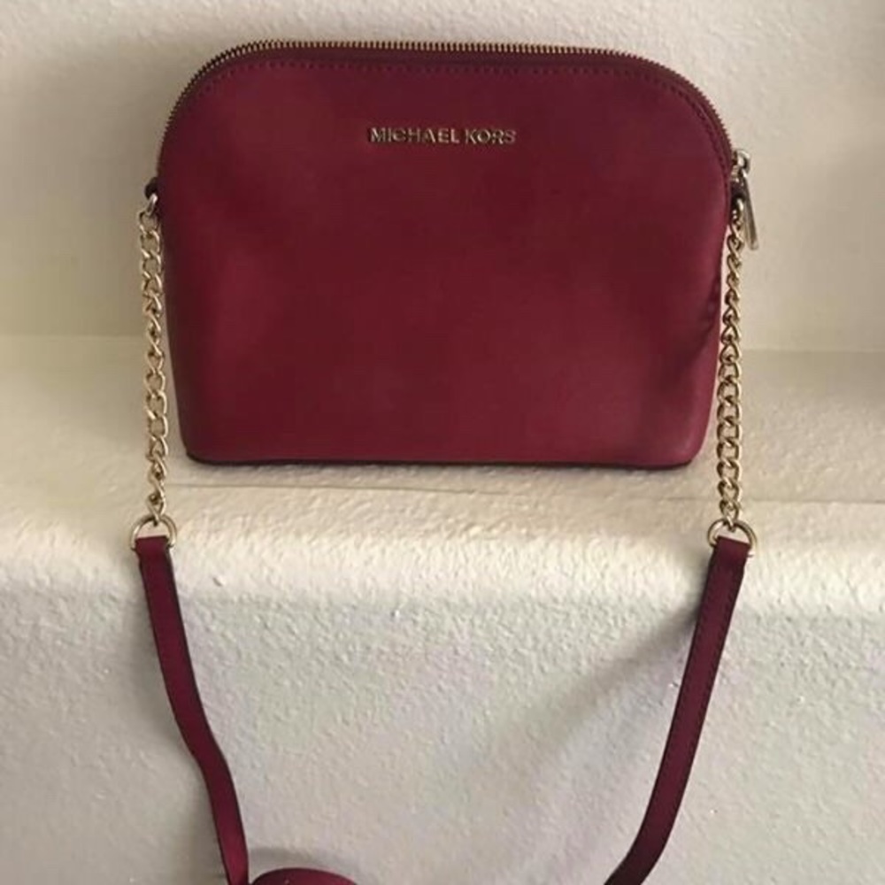 MK cross body purse