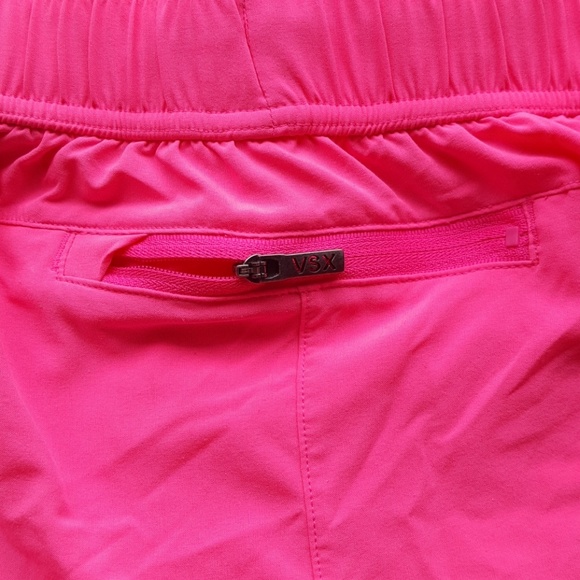 VS hot pink run shorts - Picture 4 of 6