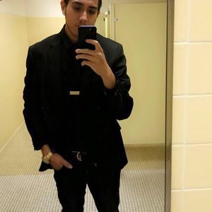 Meet your Posher, Valentin