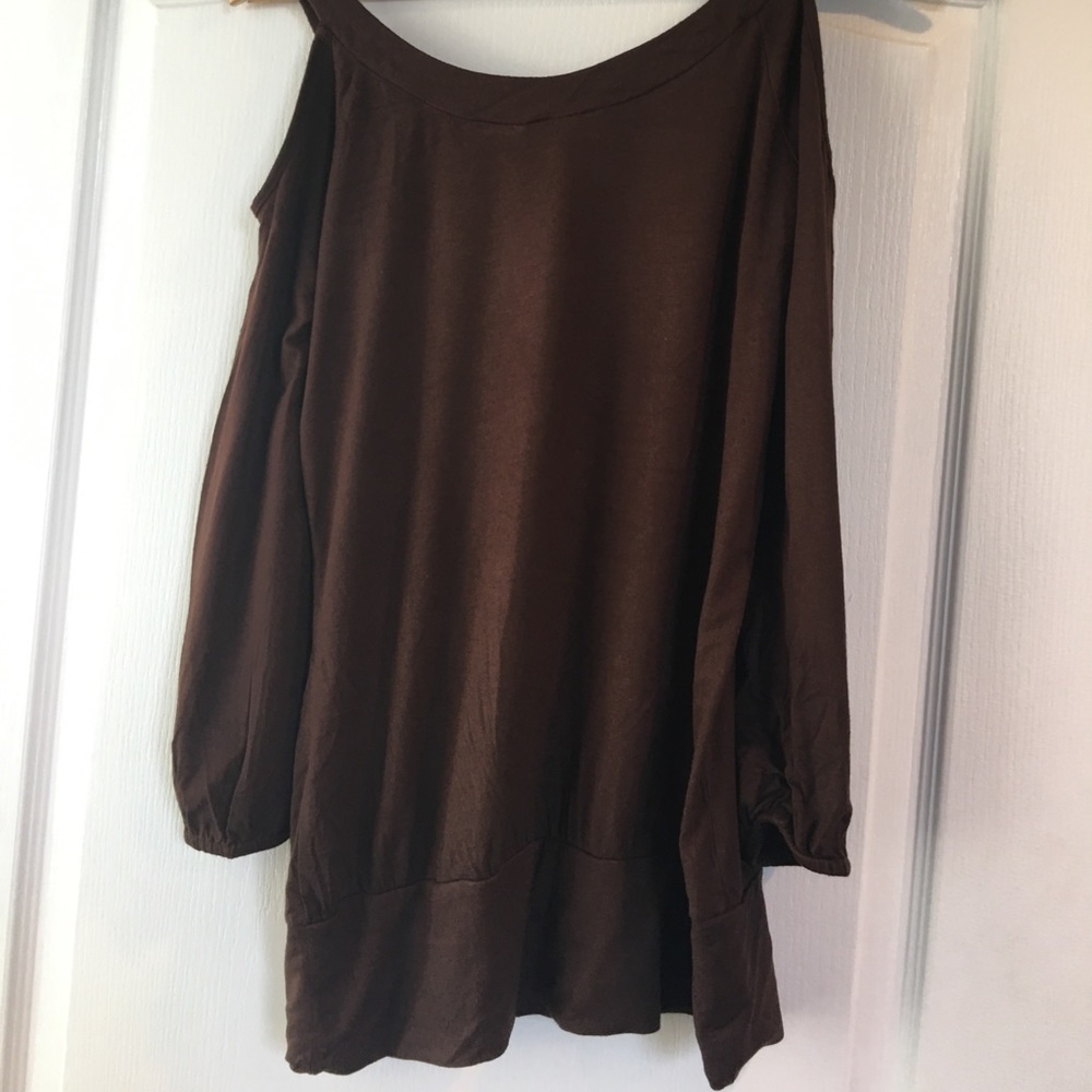 Cache Beaded Cold Shoulder Top - image 4