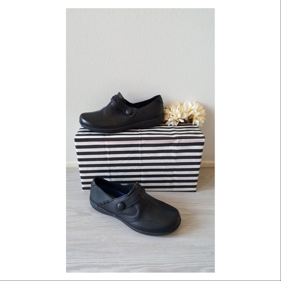 dr scholl's shoes non slip