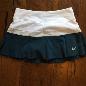 Nike tennis skirt