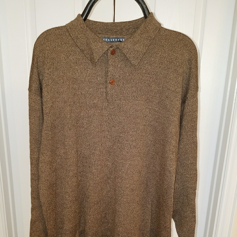$$ Consensus man's sweater  never used NNT size XL