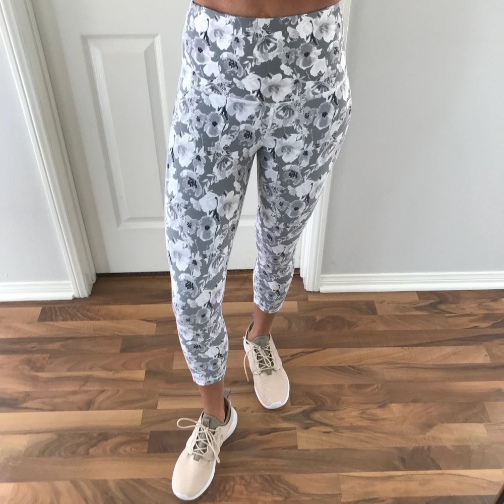 NOT AVAILABLEEE - Picture 4 of 8