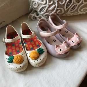 Bundle of size 10 mini Melissa's.