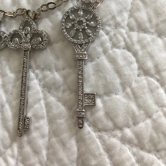 Key charms - Picture 2 of 3