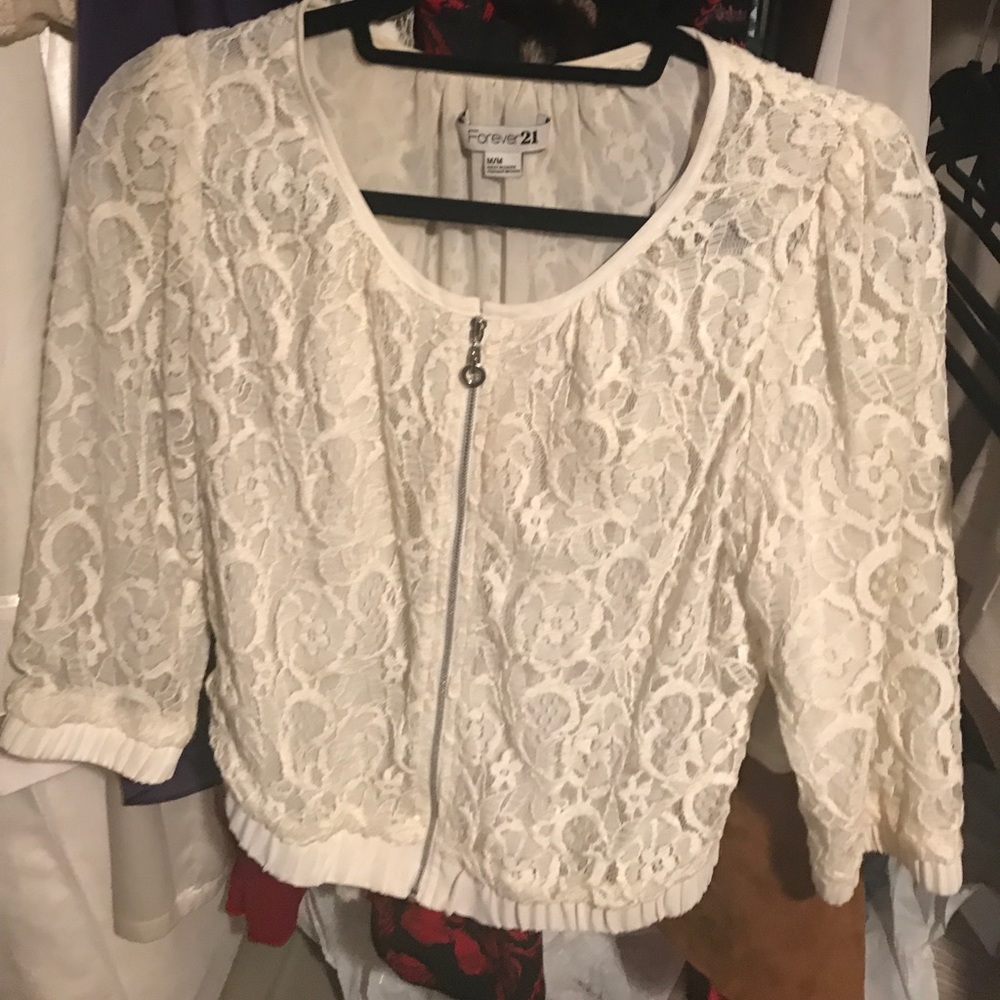 Lace bomber