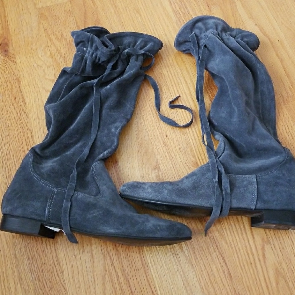 Vera Gomma Suede boots