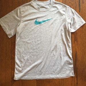 Nike T-shirt