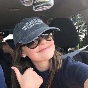 Meet your Posher, Emma