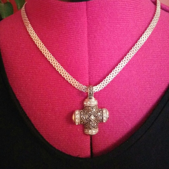 925 Sterling silver mesh necklace, 18 in x 1/4 in - Picture 5 of 6