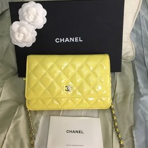 Authentic Citron Chanel Wallet on Chain