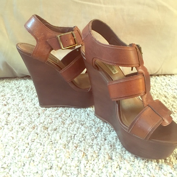 Steve Madden Wedges - Picture 1 of 4