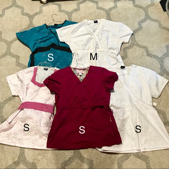 5 super cute scrub tops! - Picture 1 of 7