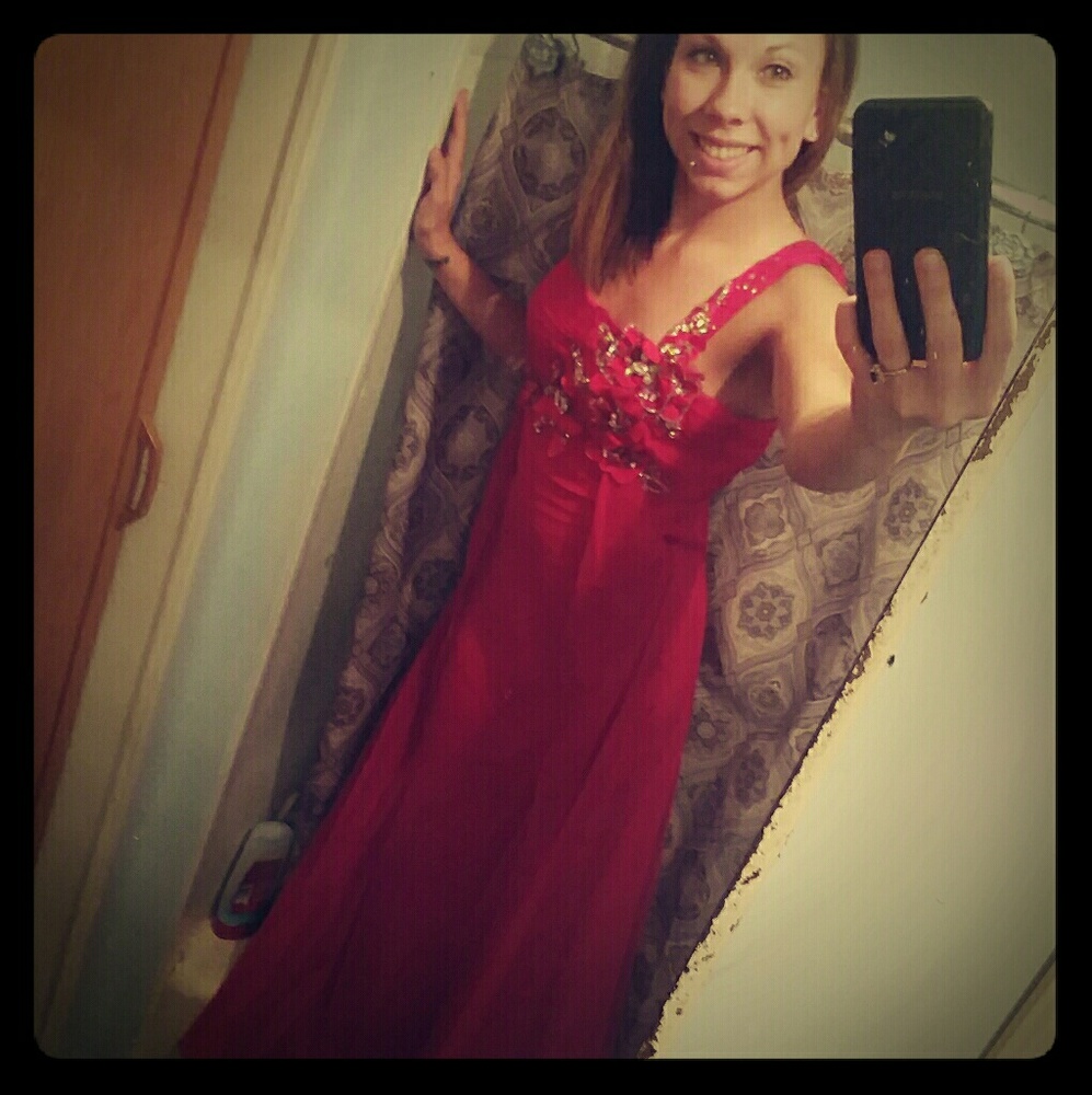 Elegant Red Prom Dress