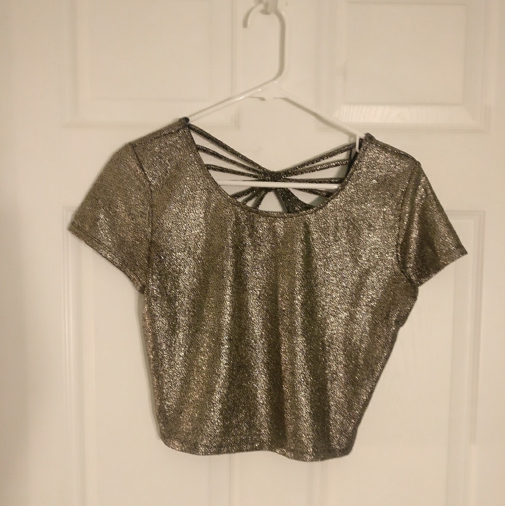 Worn ONCE metallic finish F21 crop top