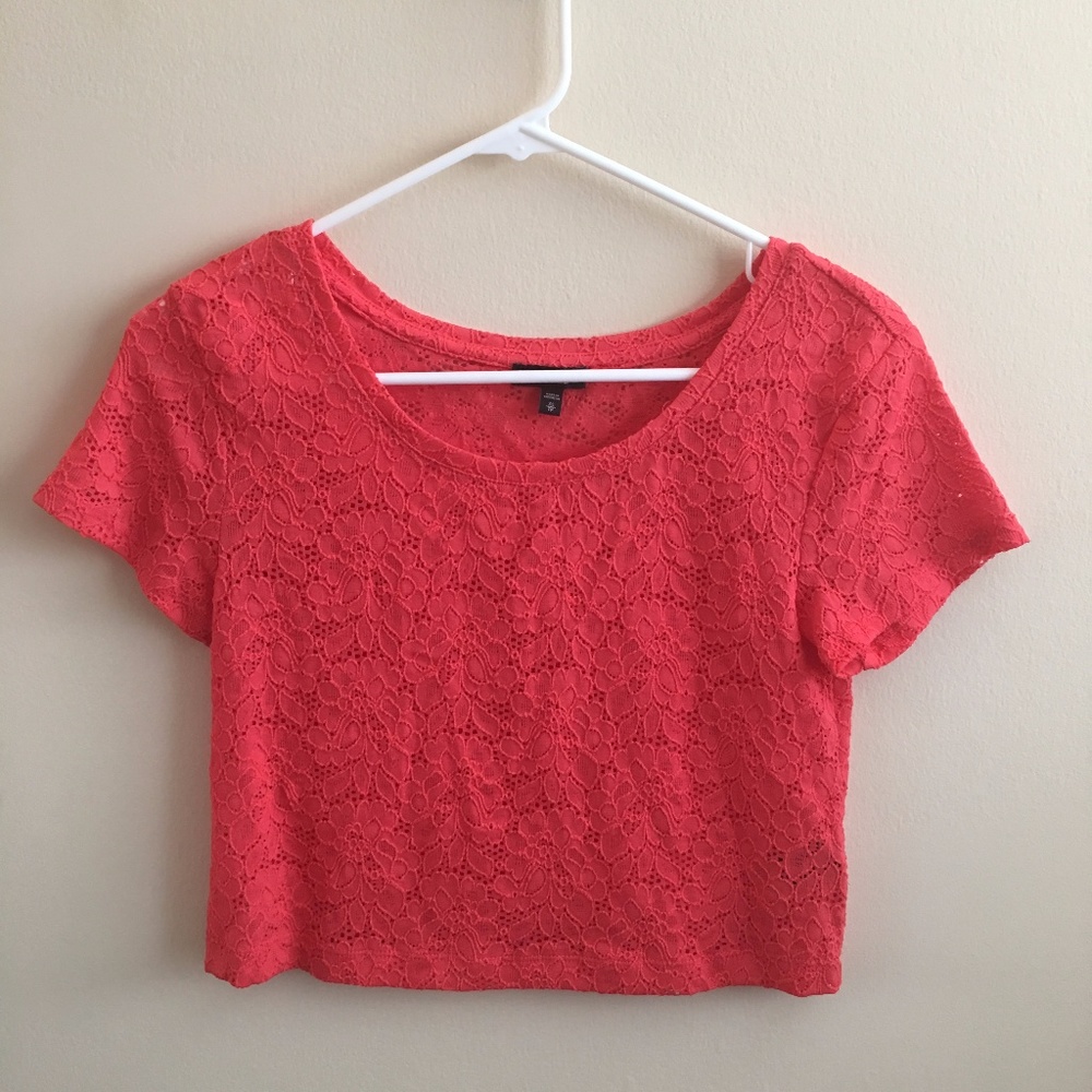 Lace Express crop top NWOT