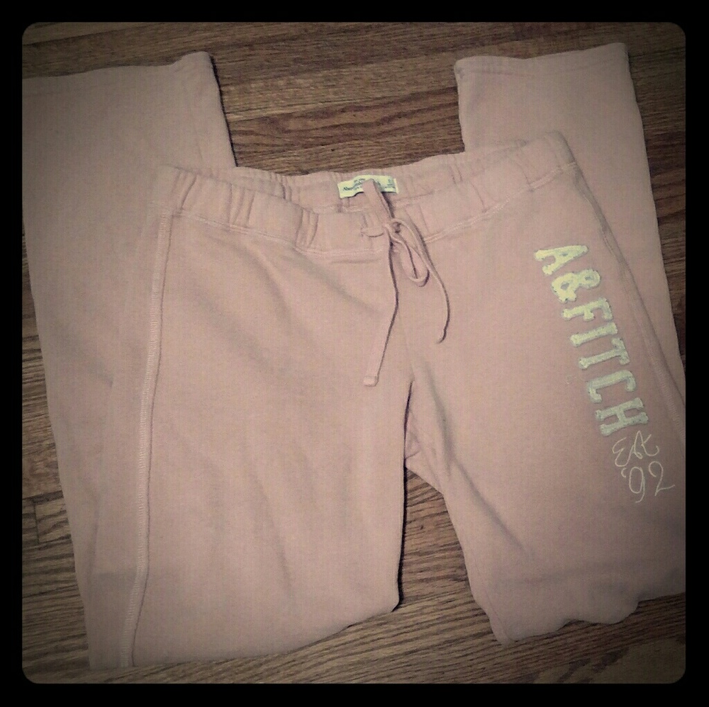 Soft Baby Pink A&Fitch  'EA 92' Full-length Pant