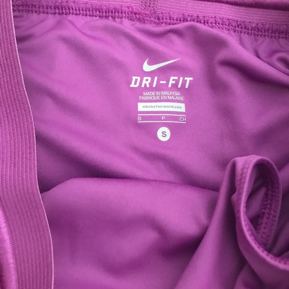 New DRI-FIT NIKE 🏃 Running Short purple red sz M - Picture 3 of 8