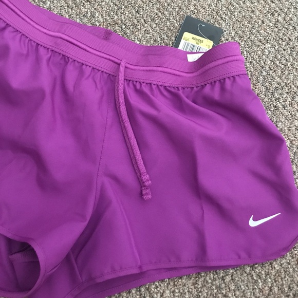 New DRI-FIT NIKE 🏃 Running Short purple red sz M - Picture 8 of 8